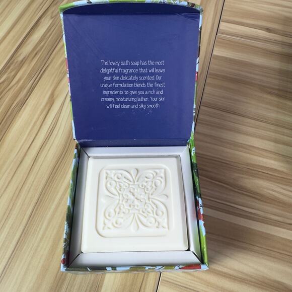 white snow Other - White Snow Luxurious Soap 5.3 oz (150g) Made USA Rich & creamy delightful scent